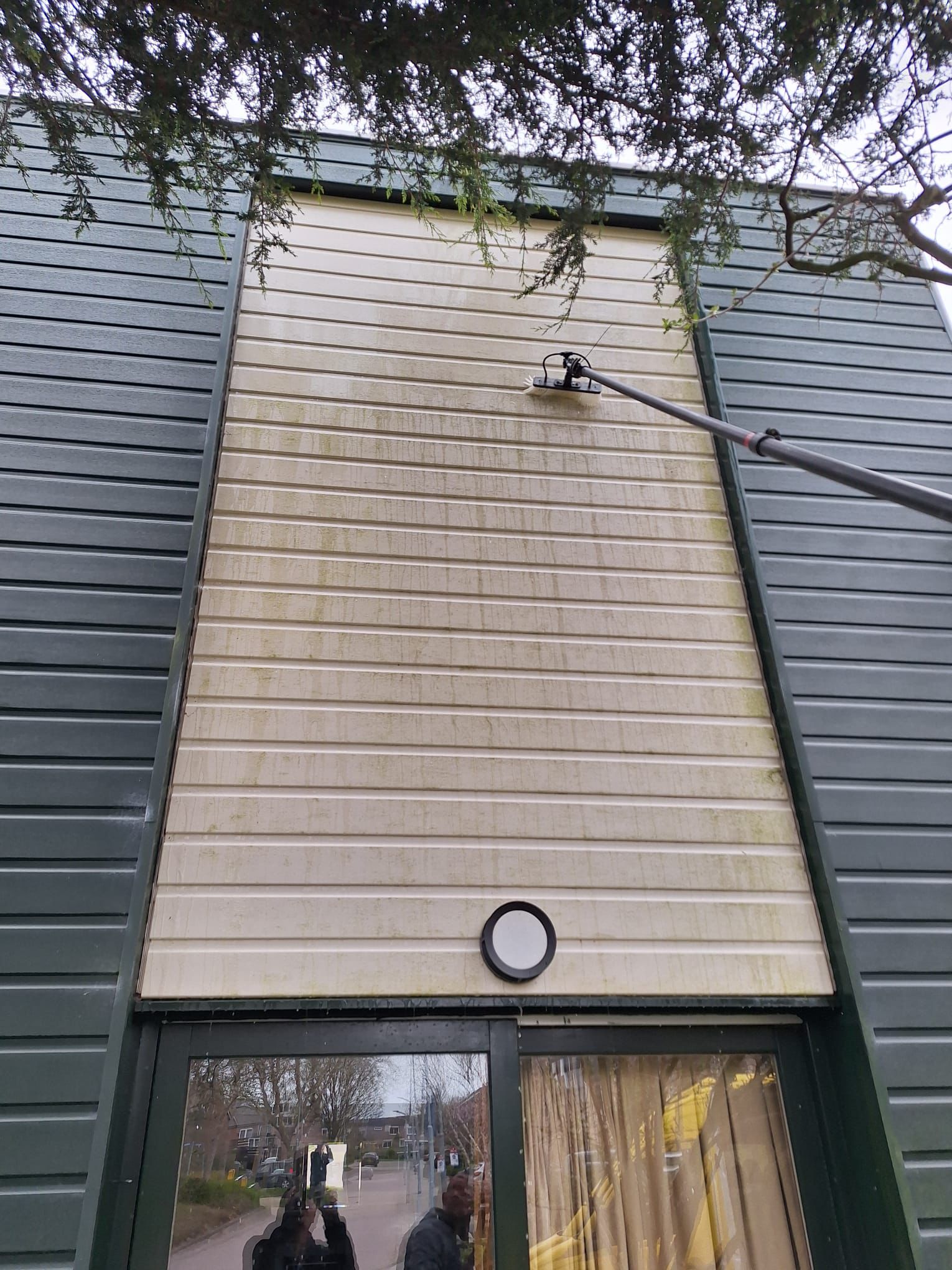 4be751a6 409a 43b2 Ae25 1baa18a20d65